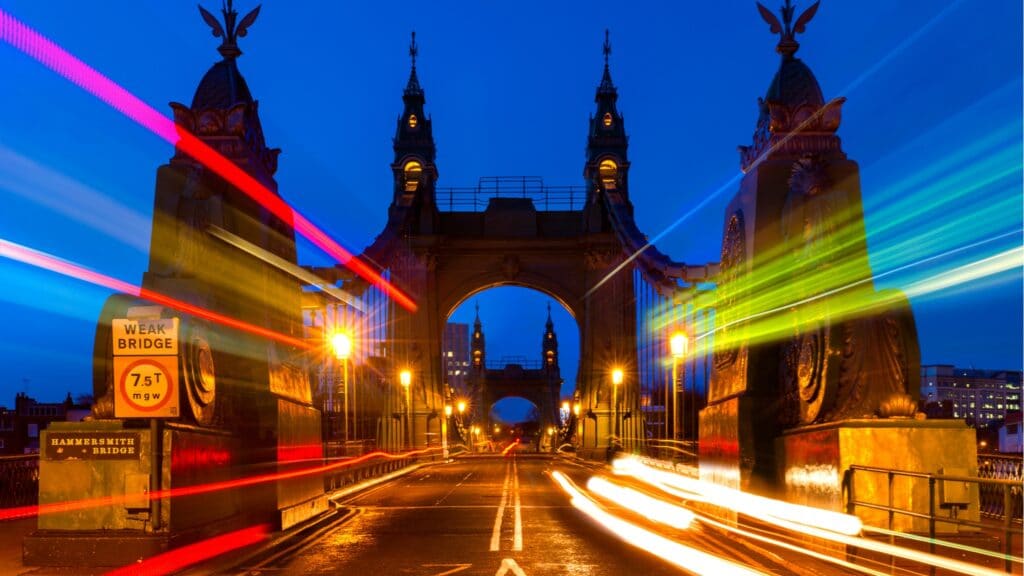 Hammersmith bridge